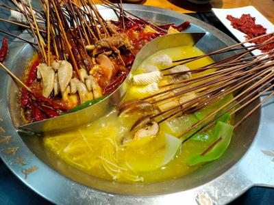 成都餐饮d2天堂色版无限观看学校哪家好？串串香底料技术d2天堂色版无限观看哪里好？